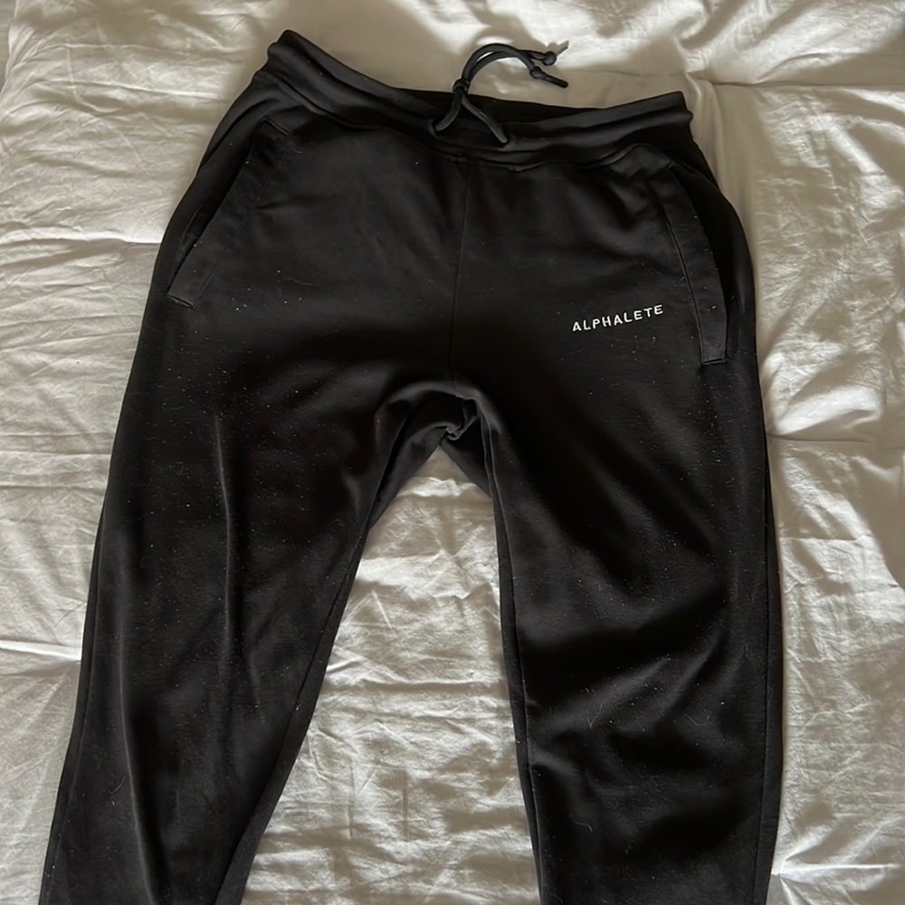 Alphalete cotton joggers